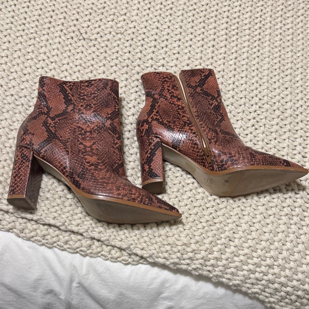 Able Amber Boot, 7